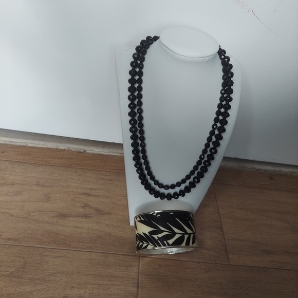 JEWELRY Bundle - Picture 4 of 10